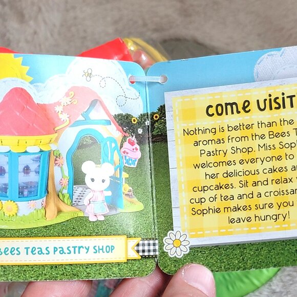 Honey Bee Acres Bees Teas Pastry Shop Playset  MINT W/ TAG - Mouse Shop Access - Picture 4 of 10